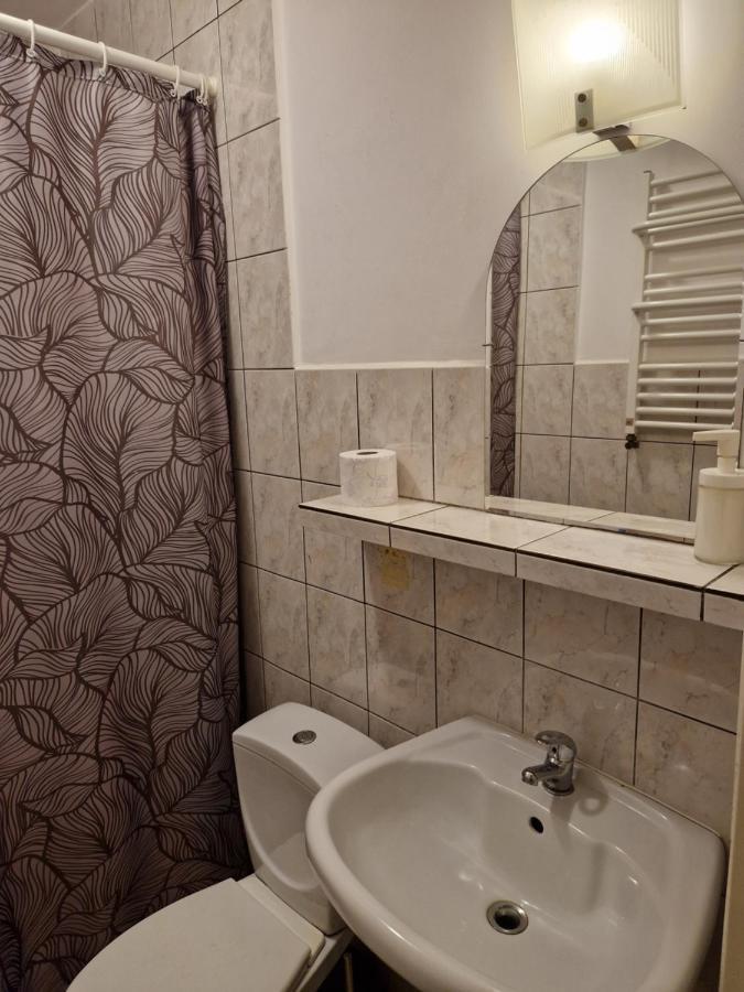 Zajazd Lesny Tuszyn Buitenkant foto